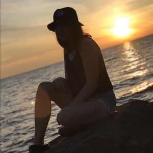 Meet your Posher, Deanna